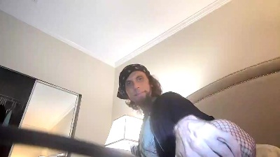 Alexxx876 Profile Image