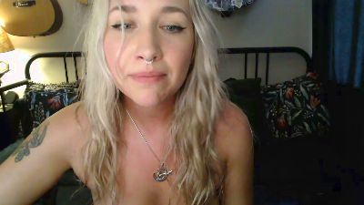 FreyaRose_x from United Kingdom