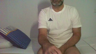 Hombreosomadrid from Spain