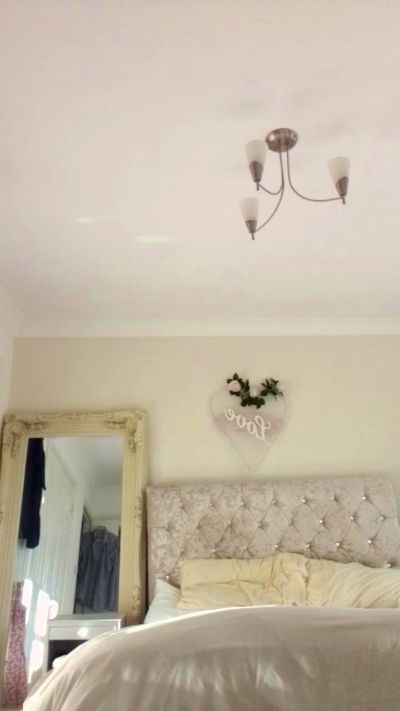 JKLulu7374 from United Kingdom