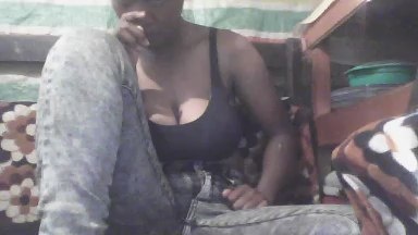 Jena_hot2 from Madagascar