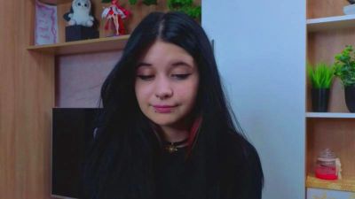 LiliLovette from France