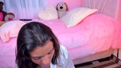 Lily_fox1 from Colombia