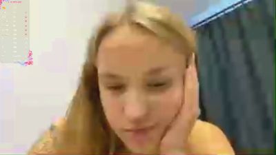 NanceeEar from France