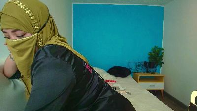 Zahra_Jalid from Colombia