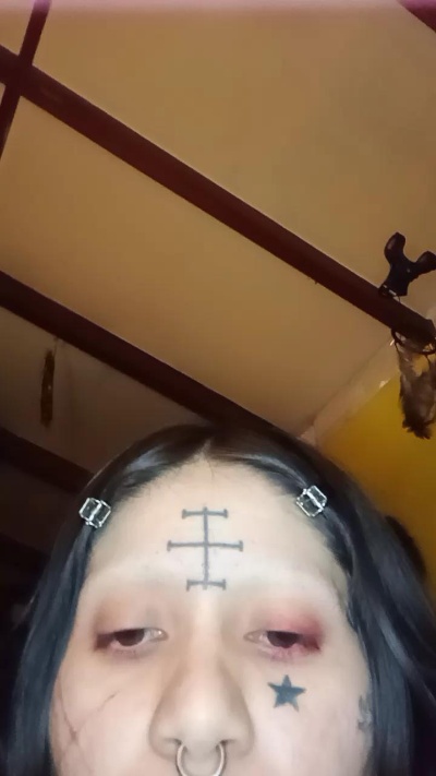 cristalh0e from Chile