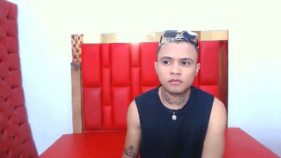 danielwhitesexy from Colombia
