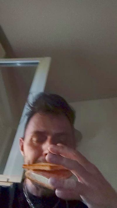 nicolas1904 from France