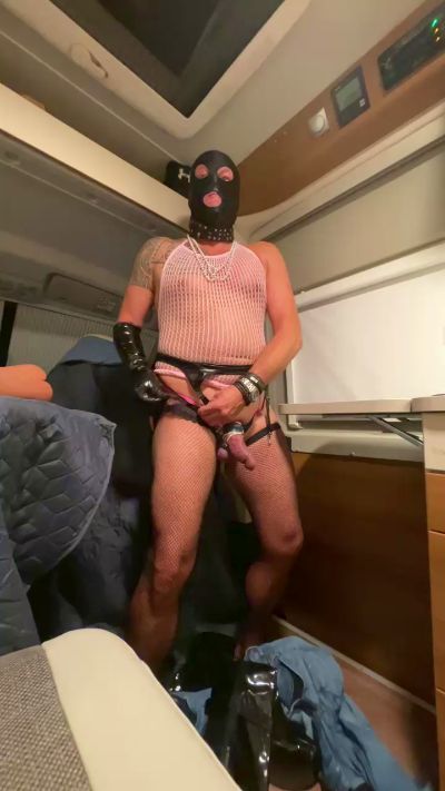 tomtailerhot from Germany